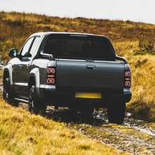 Charger l&#39;image dans la galerie, YZautolights LED Tail Lights For Volkswagen Amarok (2010–2020)