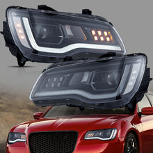 Laden Sie das Bild in den Galerie-Viewer, YZautolights Tail Lights LEXUS IS250/300 Dynamic Start-Up Animation  (2006-2013)